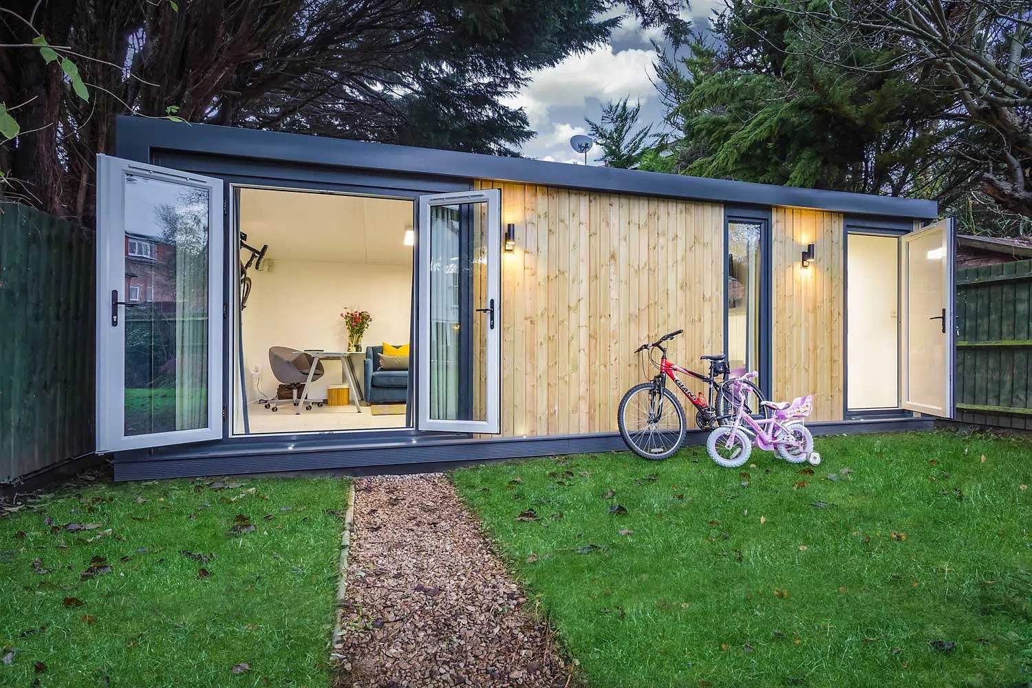 Garden Rooms with Shed Storage: How to Add Extra Living Space and Storage to Your Yard